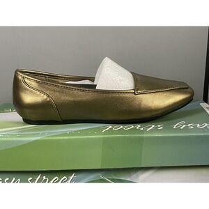 Easy Street Thrill Shoes Womens Size 5.5 Gold Loafers Comfort Slip On Flats